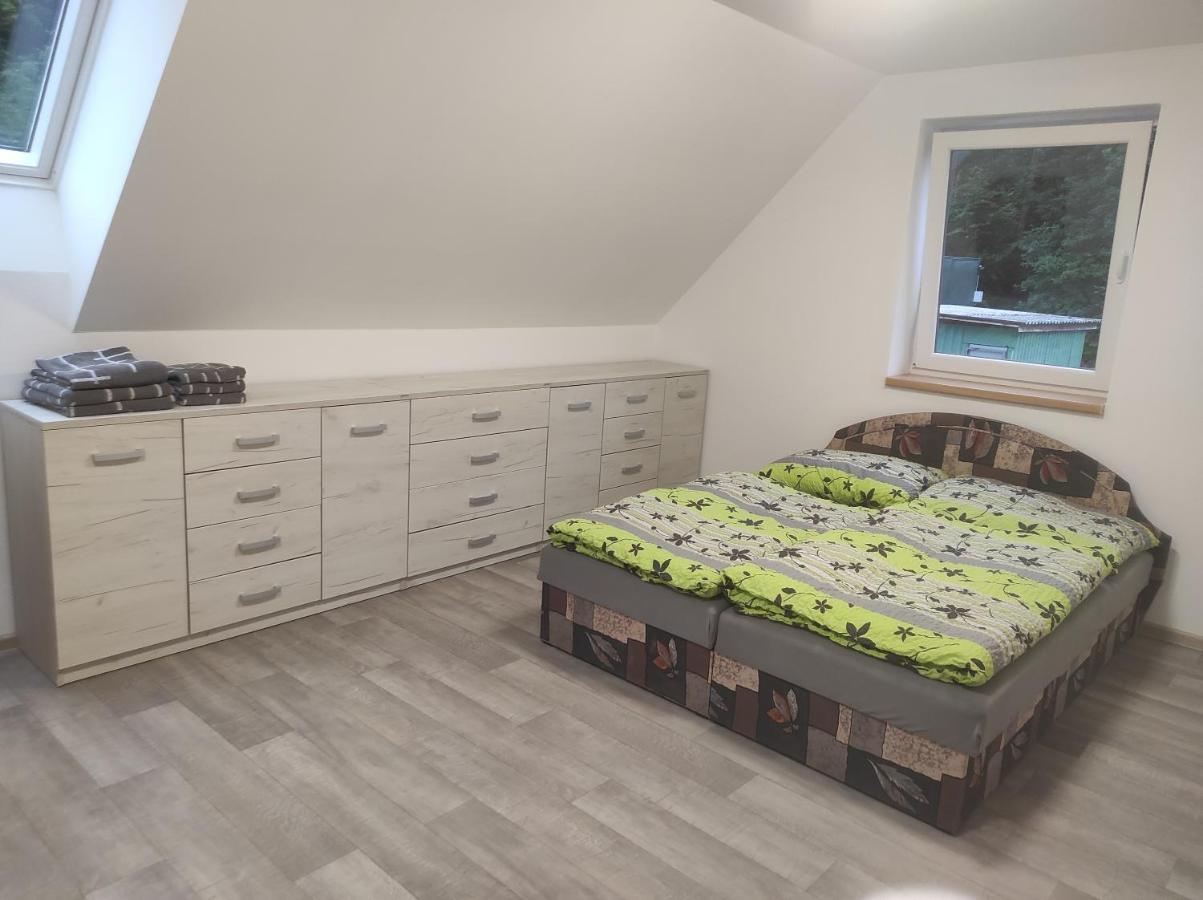 Villa Domecek U Lesa Humpolec Esterno foto